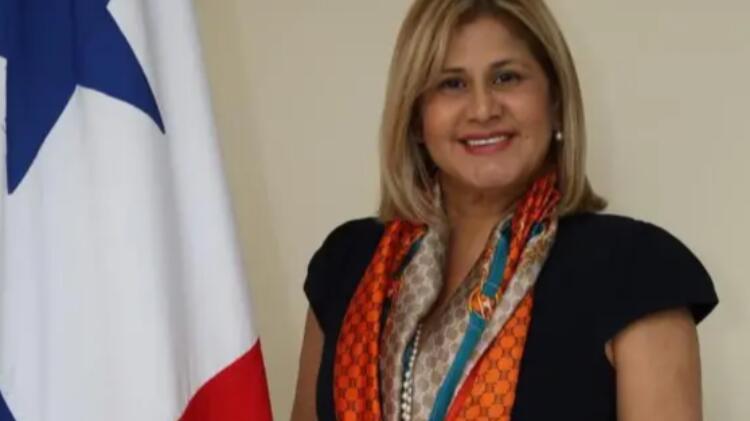 SENNIAF TIENE NUEVA DIRECTORA EN MEDIO DE POLÉMICA POR CASO DE ALBERGUES