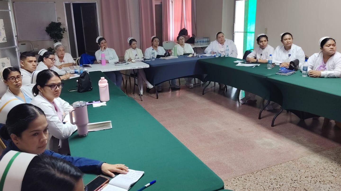 MINSA REFUERZA CAPACITACIÓN DE ENFERMERAS ANTE AUMENTO DE ENFERMEDADES CRÓNICAS