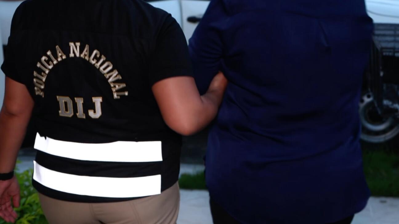 APREHENDEN A EXSUBDIRECTORA DE LA DGI POR PRESUNTO ENRIQUECIMIENTO INJUSTIFICADO Y BLANQUEO DE CAPITALES