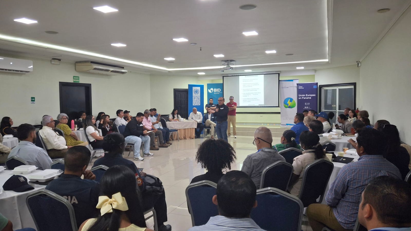 CHIRIQUÍ PLANTEA ALTO COSTO DE LA ENERGÍA Y FALLAS DEL SERVICIO EN CONSULTA DEL PLAN ENERGÉTICO NACIONAL