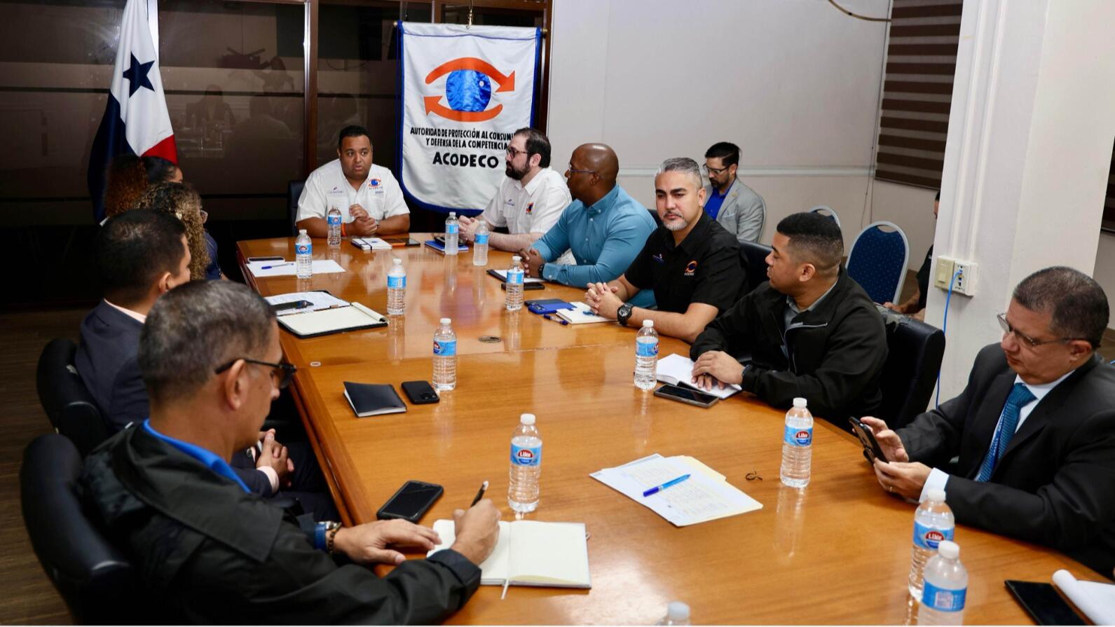 ACODECO COORDINA MESA INTERINSTITUCIONAL PARA REFORZAR FISCALIZACIÓN Y PREVENCIÓN