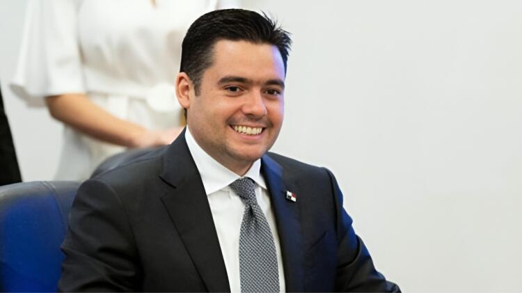 Contraloría ordena cautelar bienes de "Gaby" Carrizo por $1.3 millón