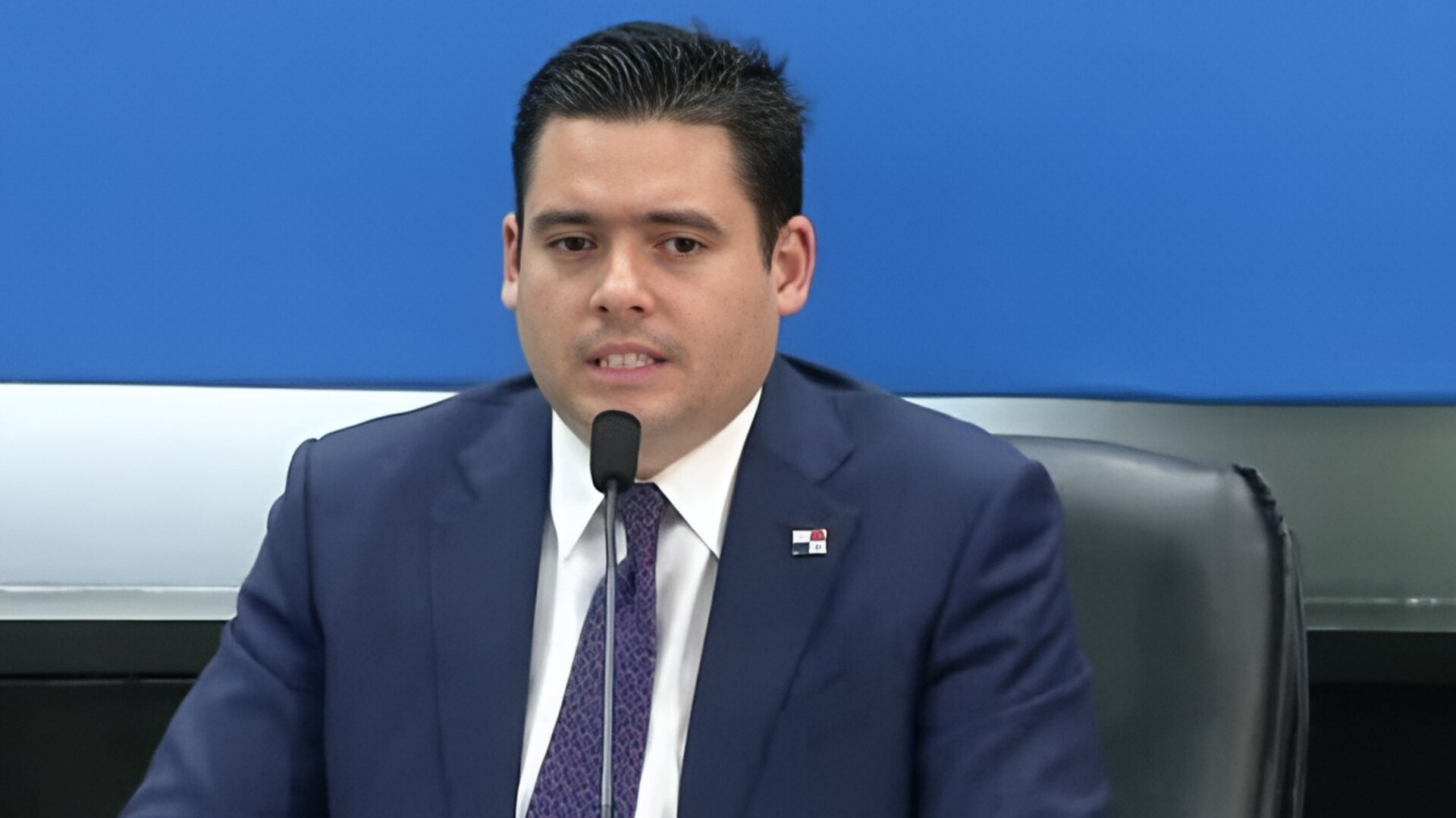 Contraloría ordena cautelar bienes de "Gaby" Carrizo por $1.3 millón