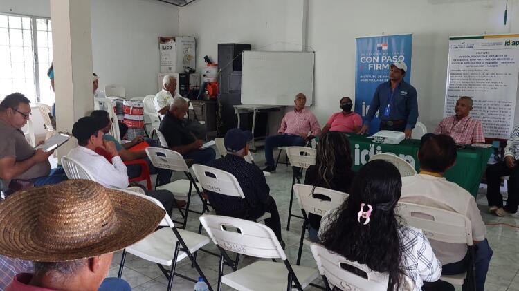 Tecnologías pecuarias generadas por el IDIAP al alcance del ganadero